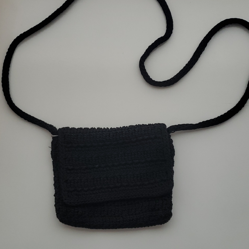 Simple Woven Cross-Body Beach Bag